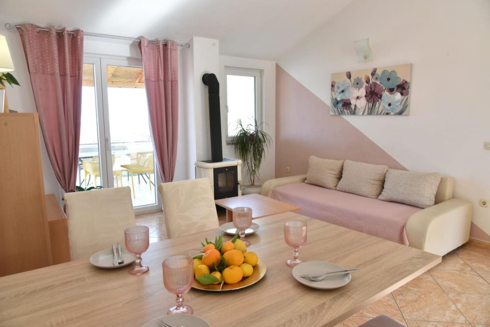 Relax Apartman Preko Kültér fotó